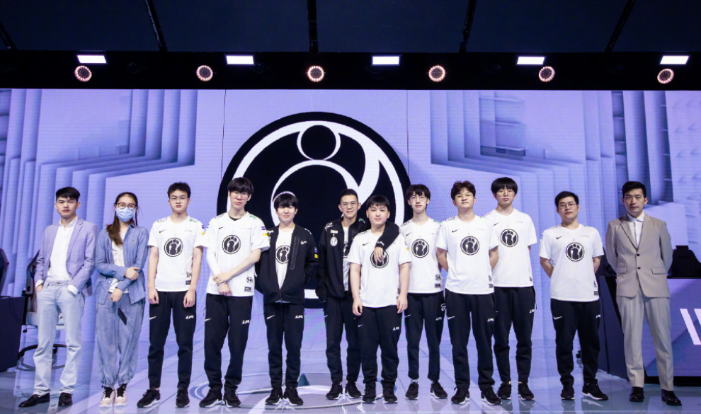 部治理具有 部治理具有