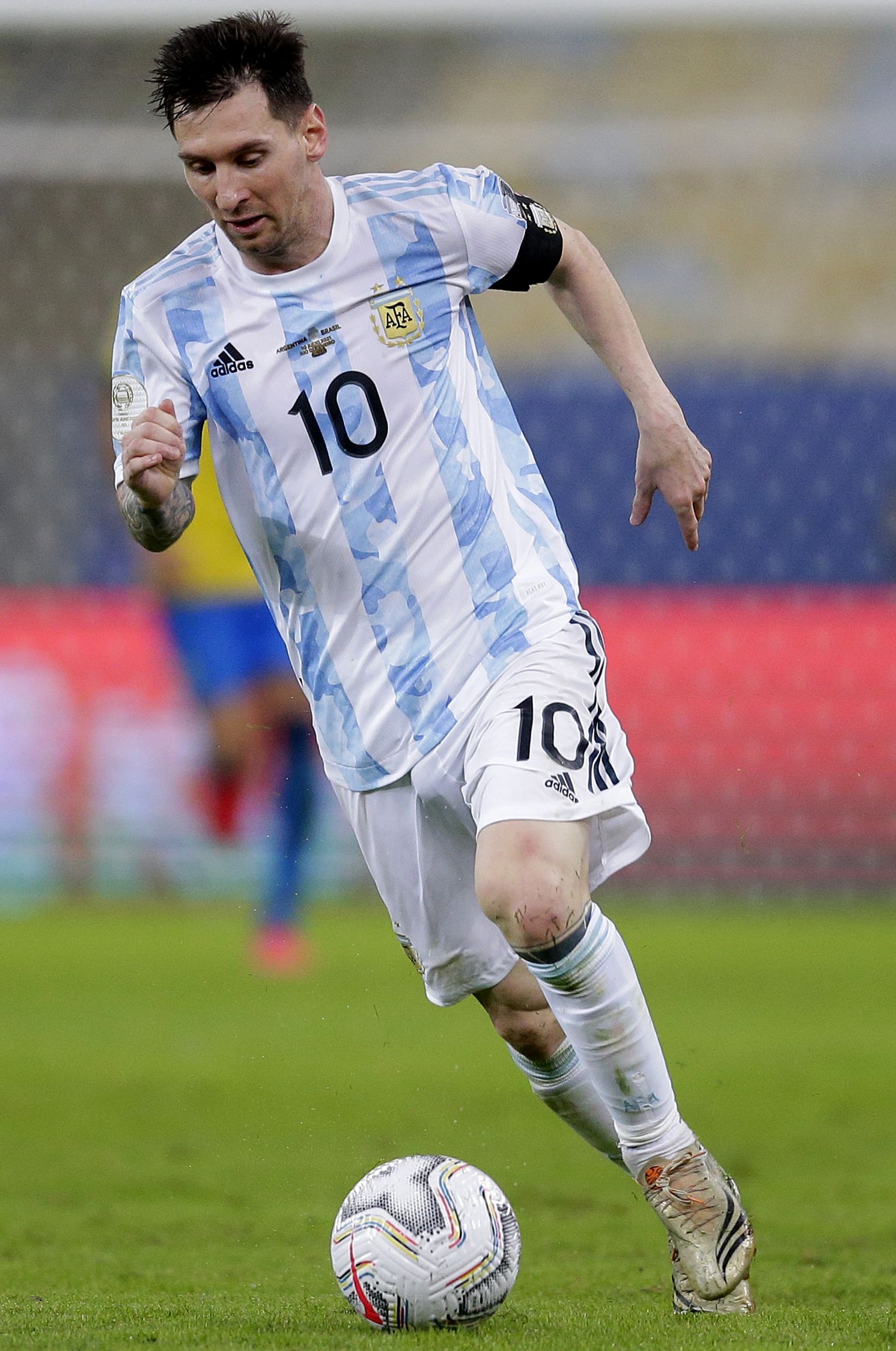 个人勤奋努 个人勤奋努