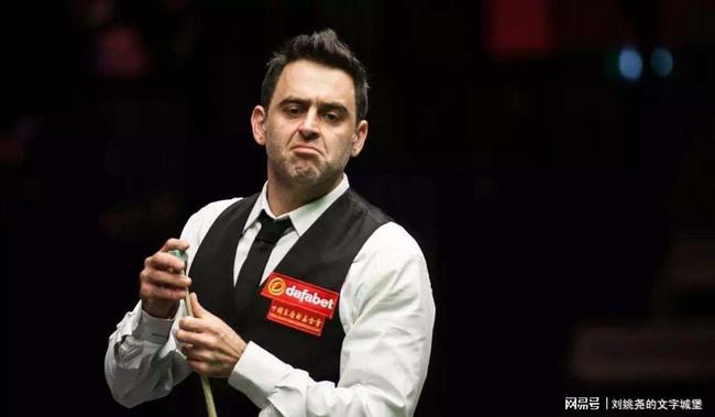 仅展现了他 仅展现了他